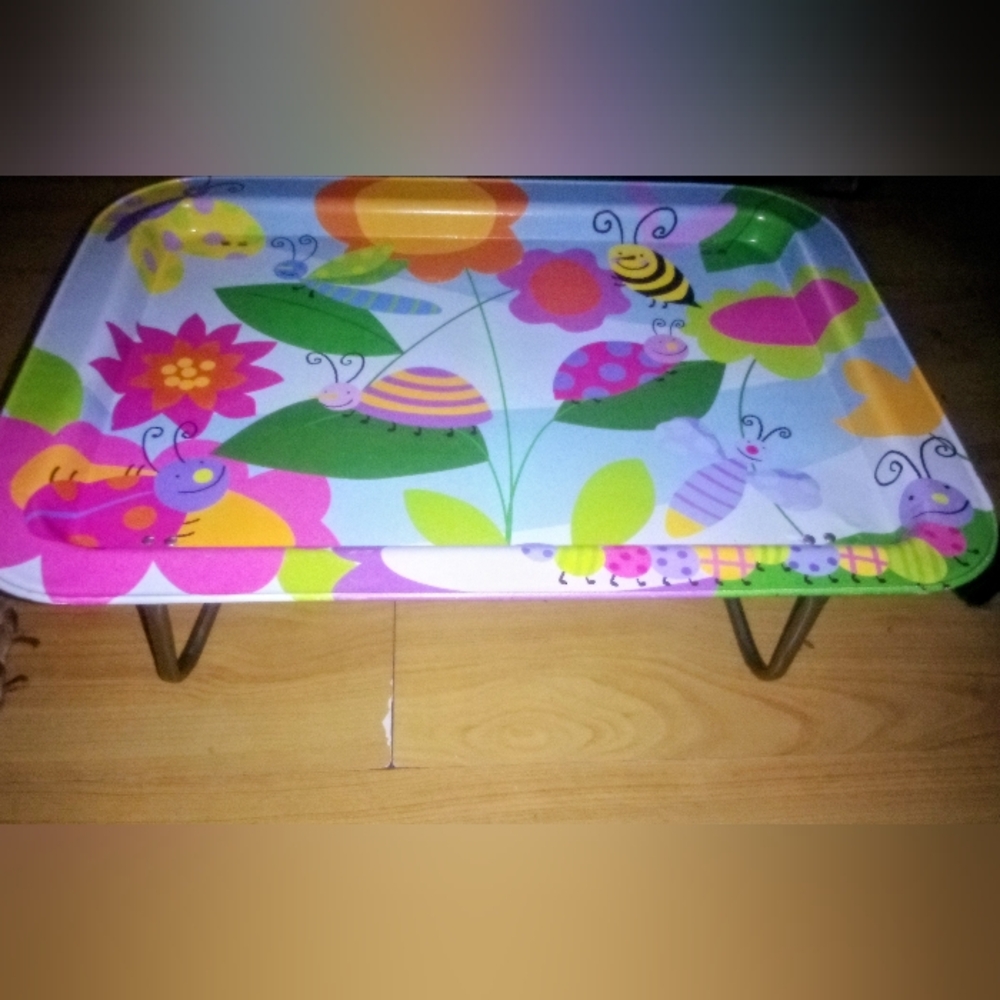 Colorful Floral and Insect Design Tray - Picture 4 of 12
